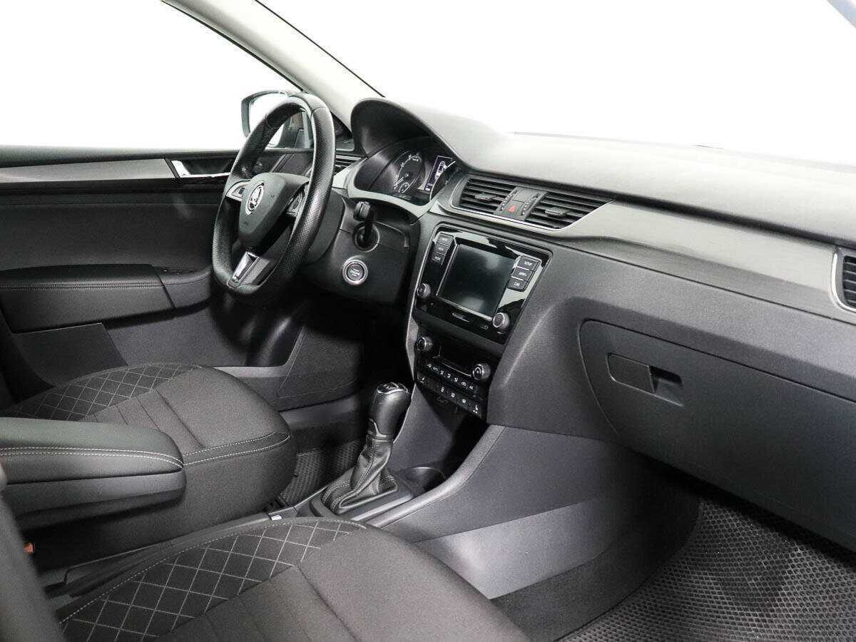 Skoda Rapid 2019 года с пробегом. Фото: #6
