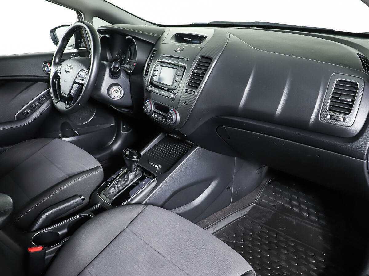 Kia Cerato 2017 года с пробегом. Фото: #8