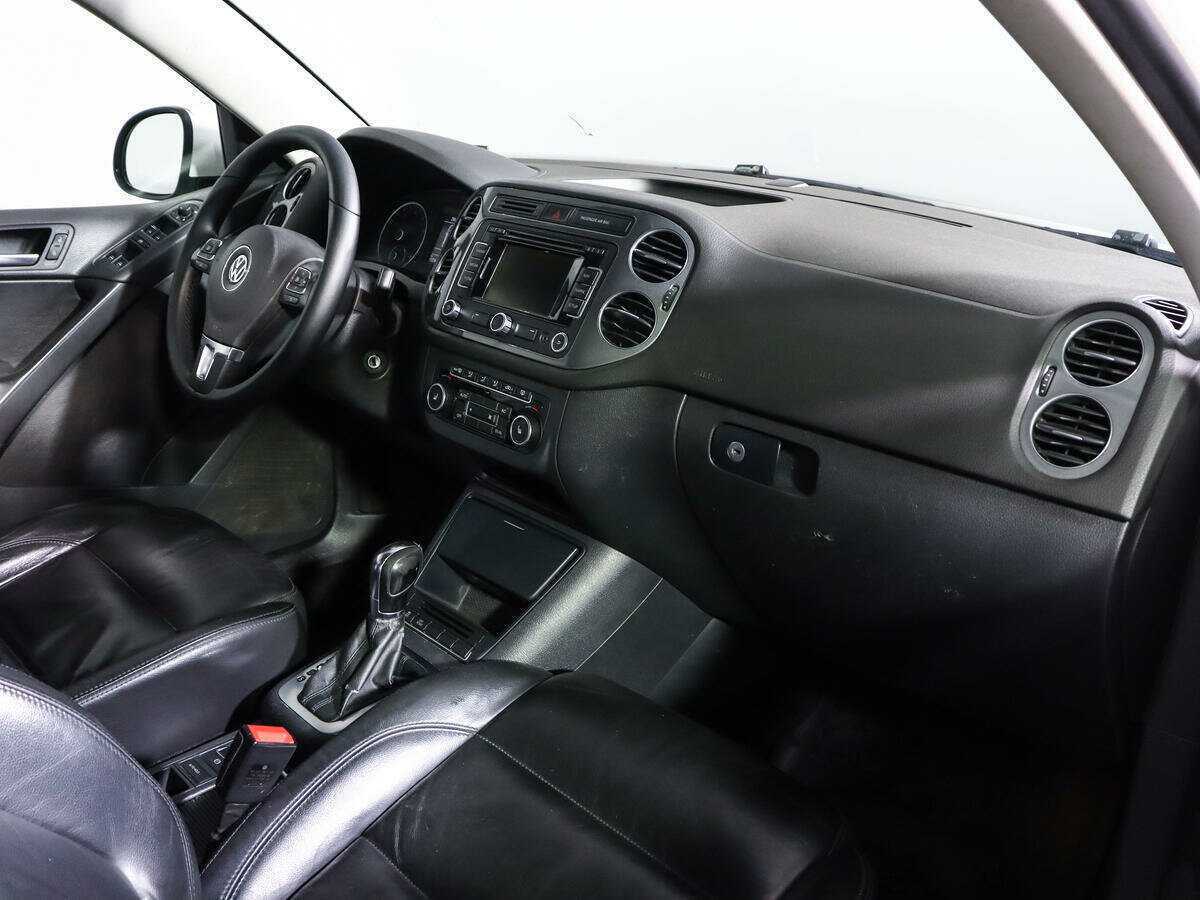 Volkswagen Tiguan 2012 года с пробегом. Фото: #7