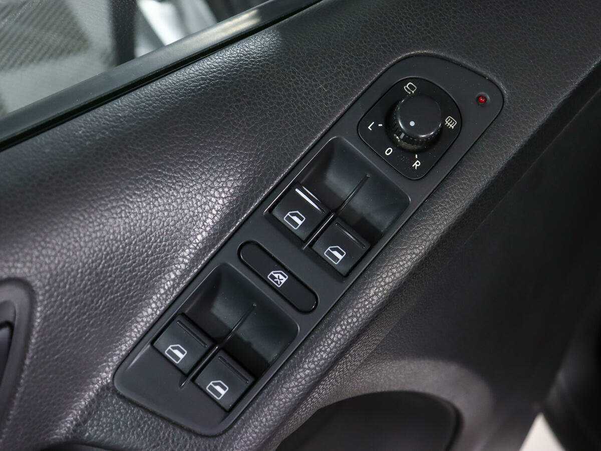 Volkswagen Tiguan 2012 года с пробегом. Фото: #12