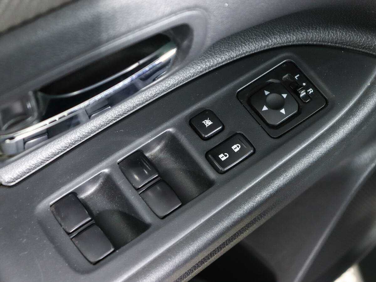 Mitsubishi Outlander 2013 года с пробегом. Фото: #14