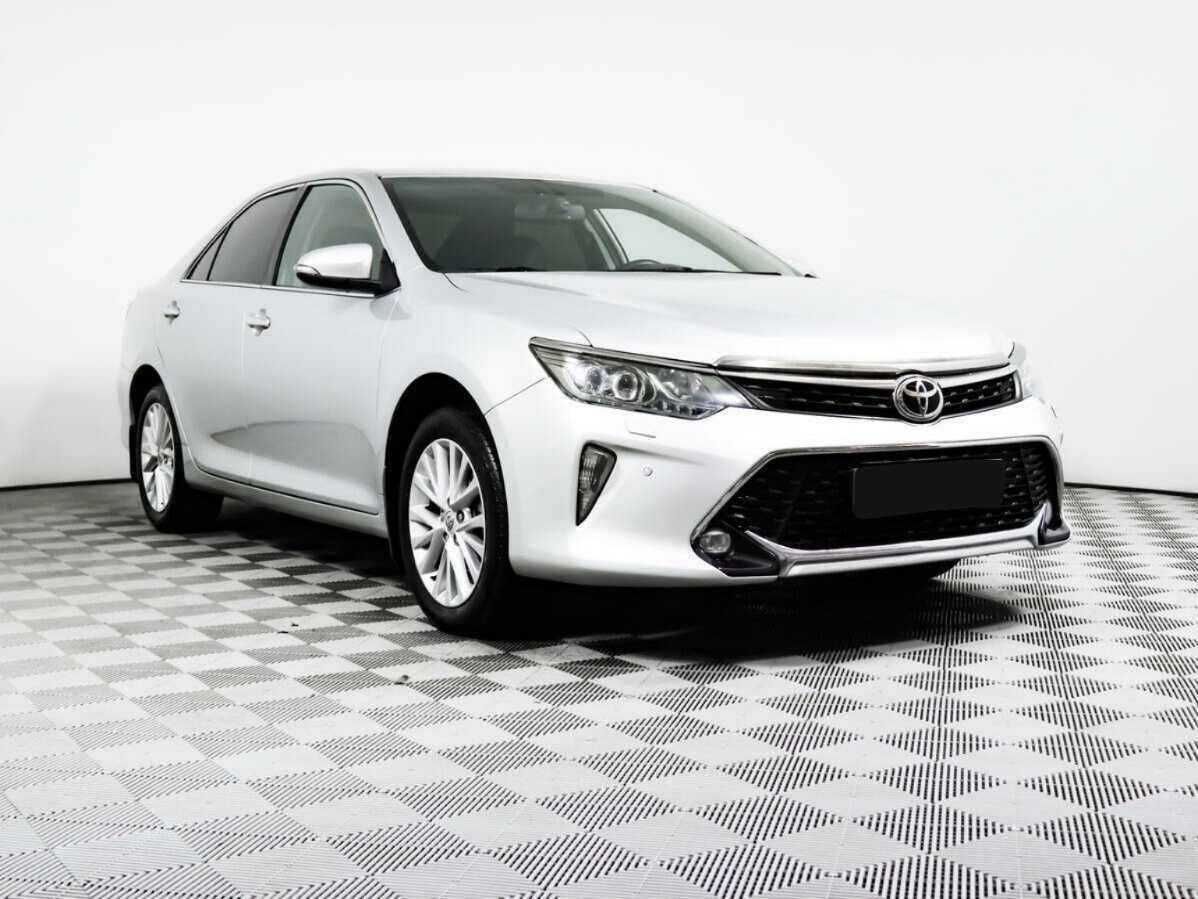 Toyota Camry 2015 года с пробегом. Фото: #2