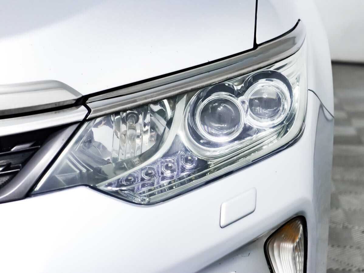 Toyota Camry 2015 года с пробегом. Фото: #14