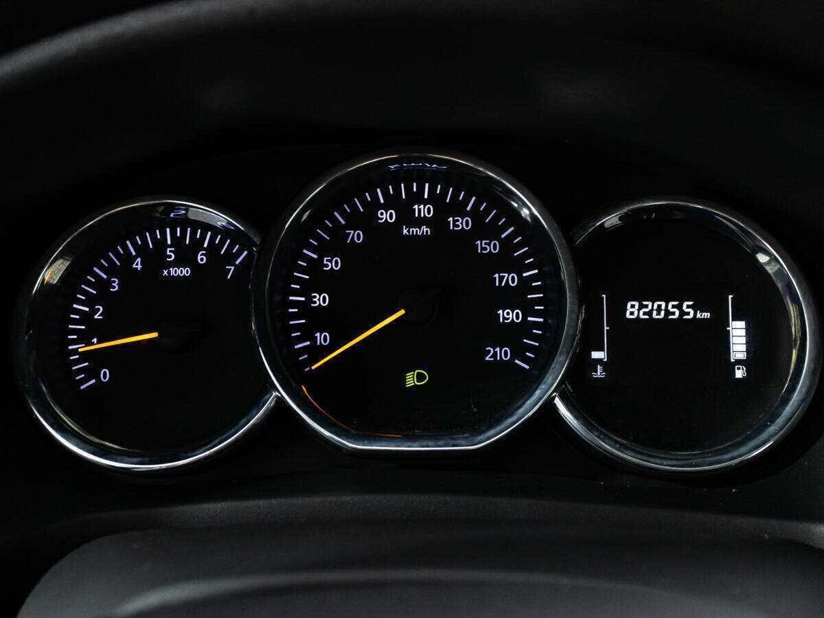 Renault Logan 2019 года с пробегом. Фото: #11