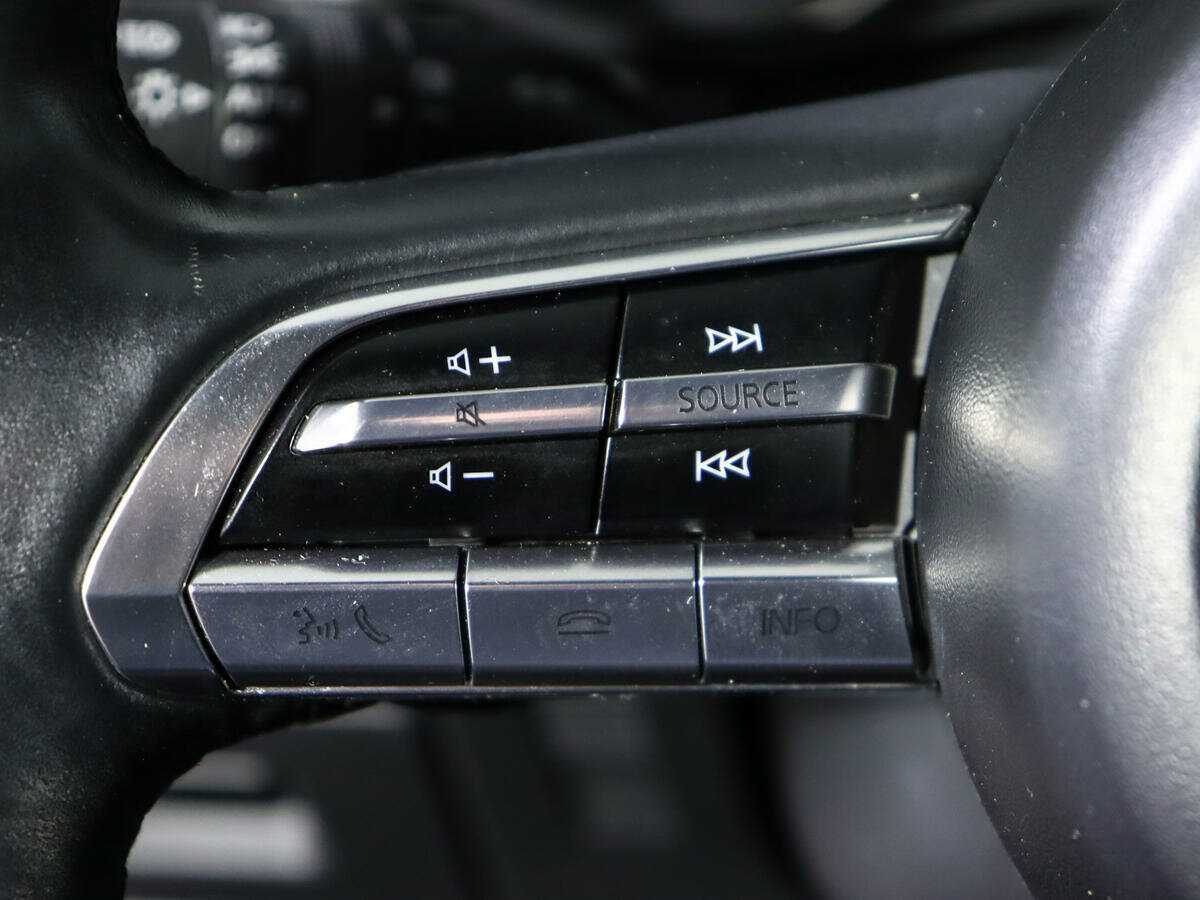 Mazda 3 2019 года с пробегом. Фото: #18