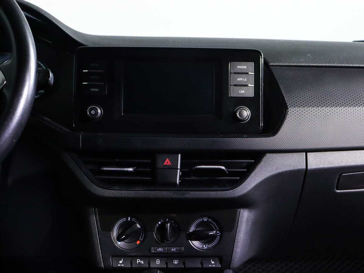 Volkswagen Polo 2021 года с пробегом. Фото: #12