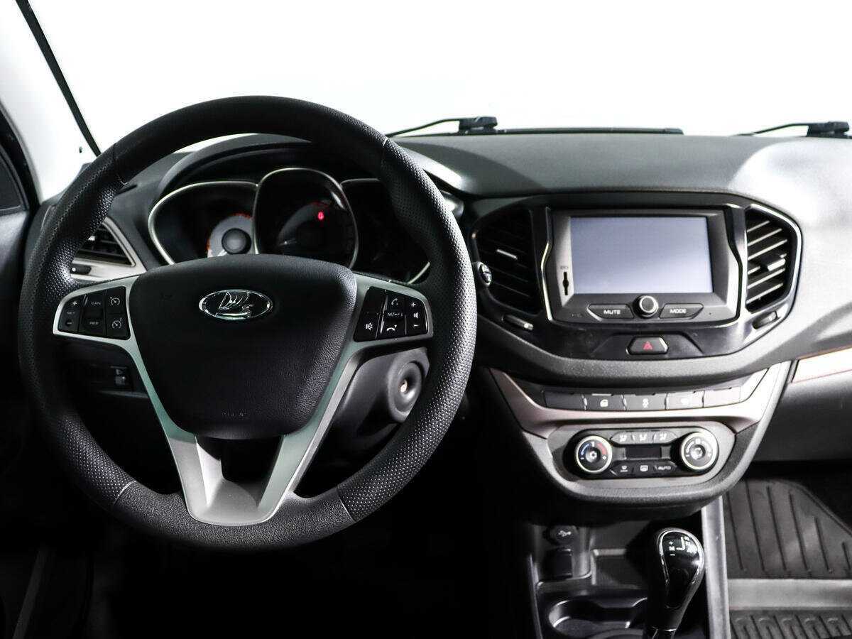 Lada (ВАЗ) Vesta 2019 года с пробегом. Фото: #9