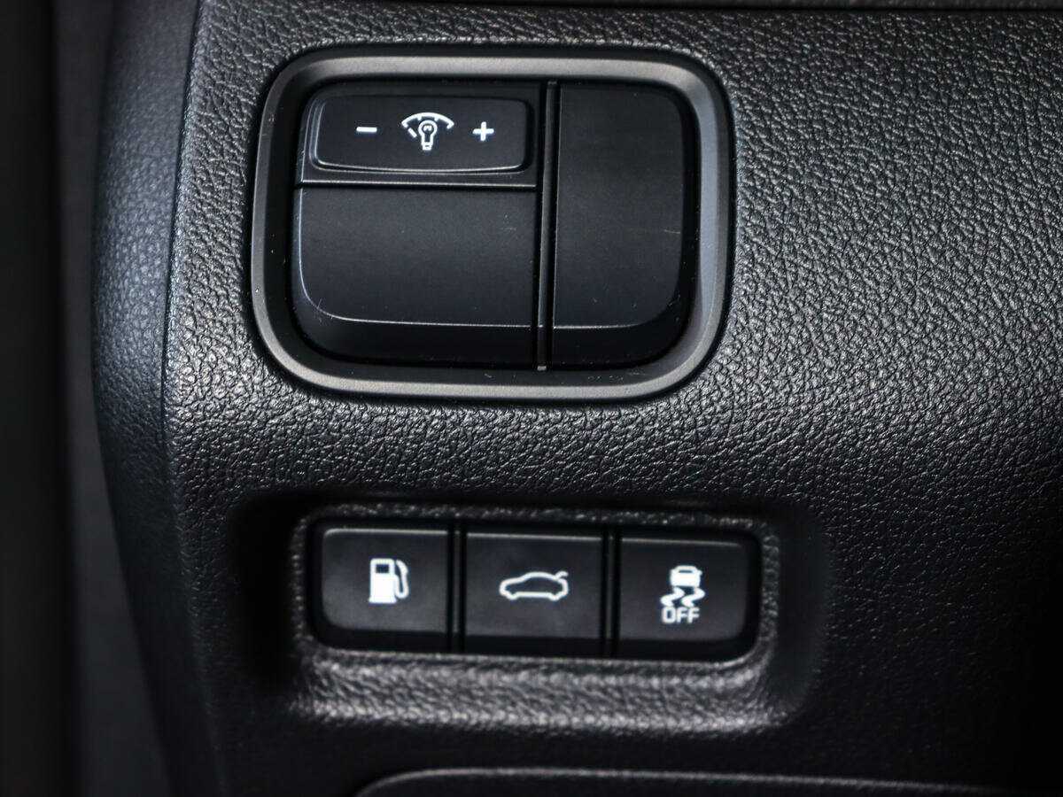 Kia Optima 2018 года с пробегом. Фото: #18