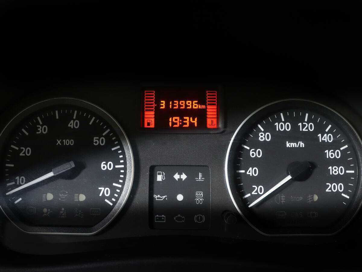 Nissan Almera 2018 года с пробегом. Фото: #8