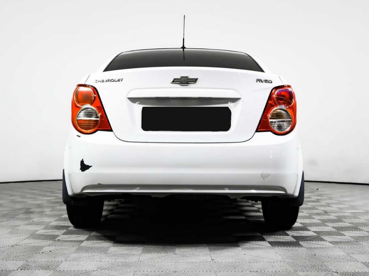 Chevrolet Aveo 2014 года с пробегом. Фото: #5
