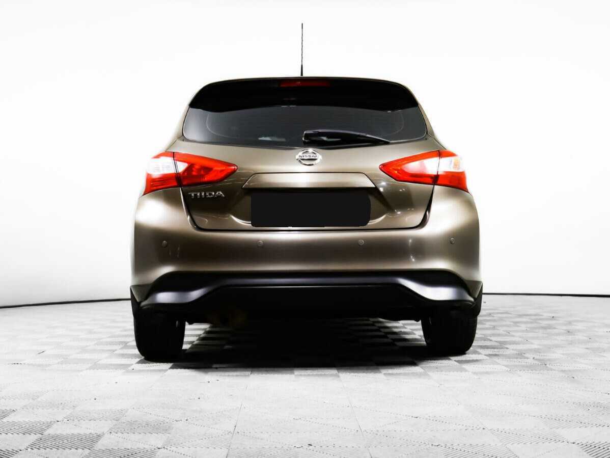 Nissan Tiida 2015 года с пробегом. Фото: #4