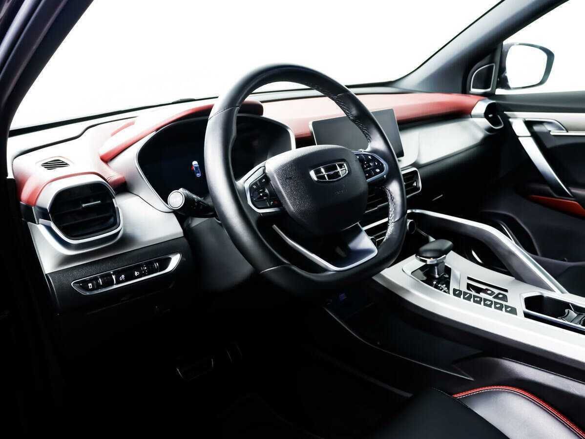 Geely Coolray 2022 года с пробегом. Фото: #12