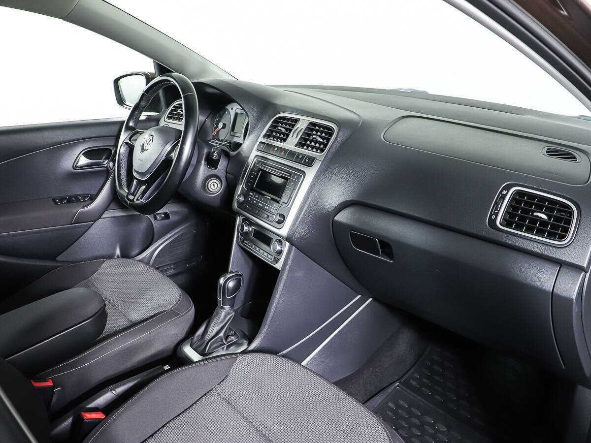 Volkswagen Polo 2016 года с пробегом. Фото: #8