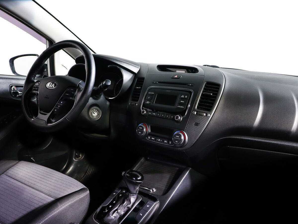 Kia Cerato 2018 года с пробегом. Фото: #8