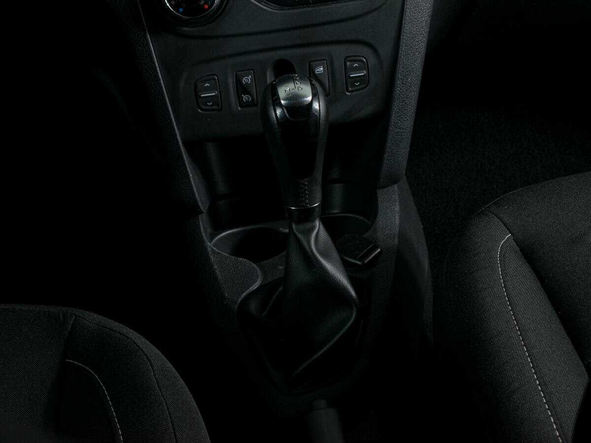 Renault Sandero 2017 года с пробегом. Фото: #14