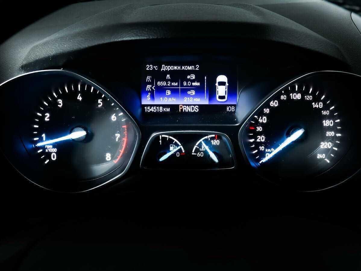 Ford Kuga 2017 года с пробегом. Фото: #7