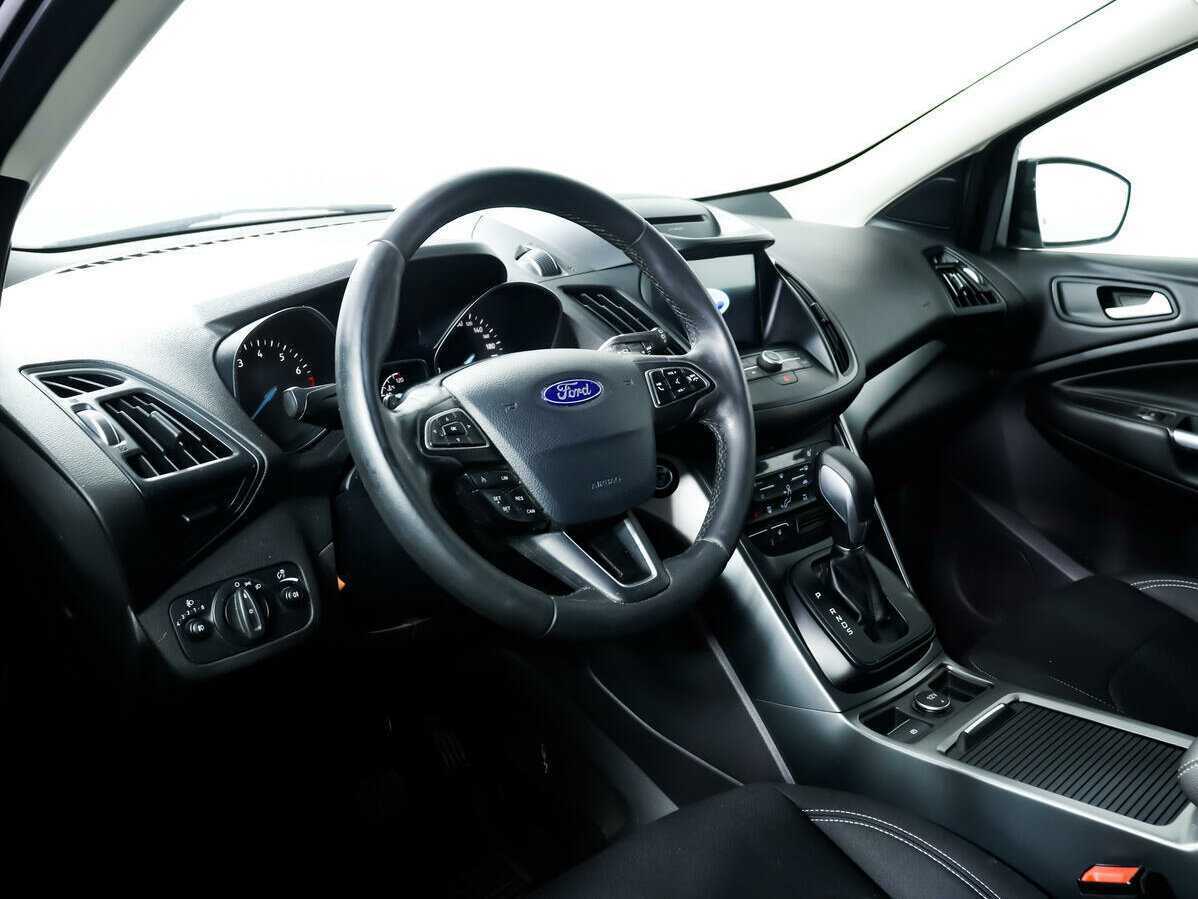 Ford Kuga 2017 года с пробегом. Фото: #10