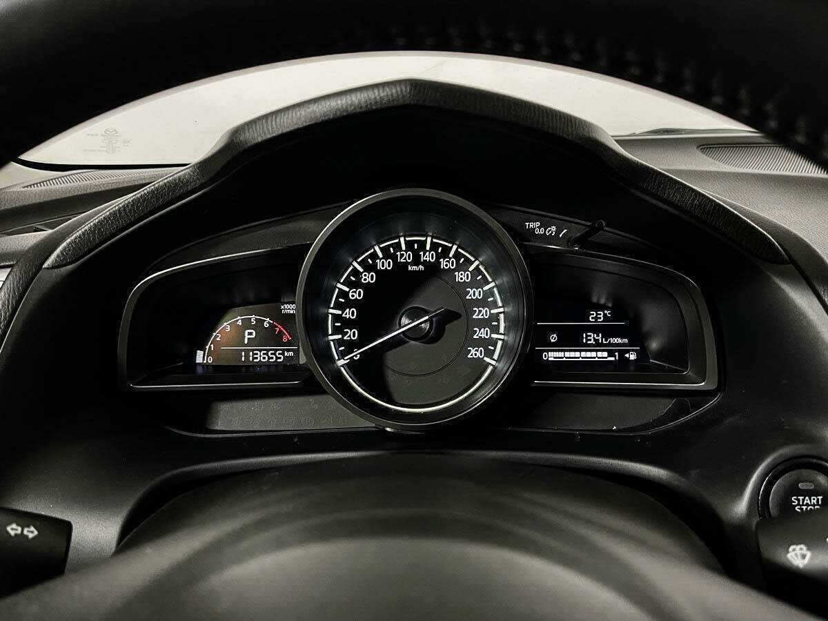 Mazda 3 2017 года с пробегом. Фото: #10