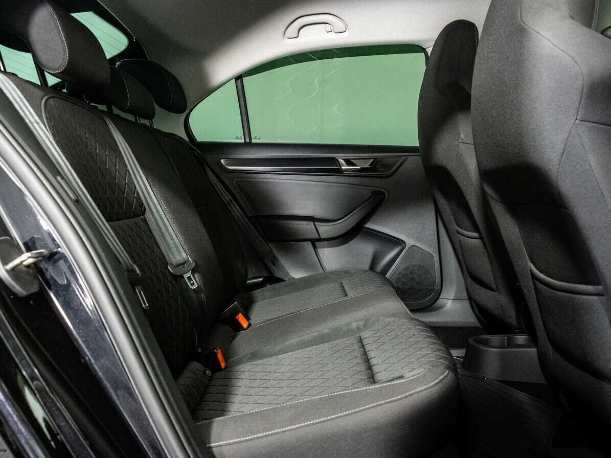 Skoda Rapid 2021 года с пробегом. Фото: #12