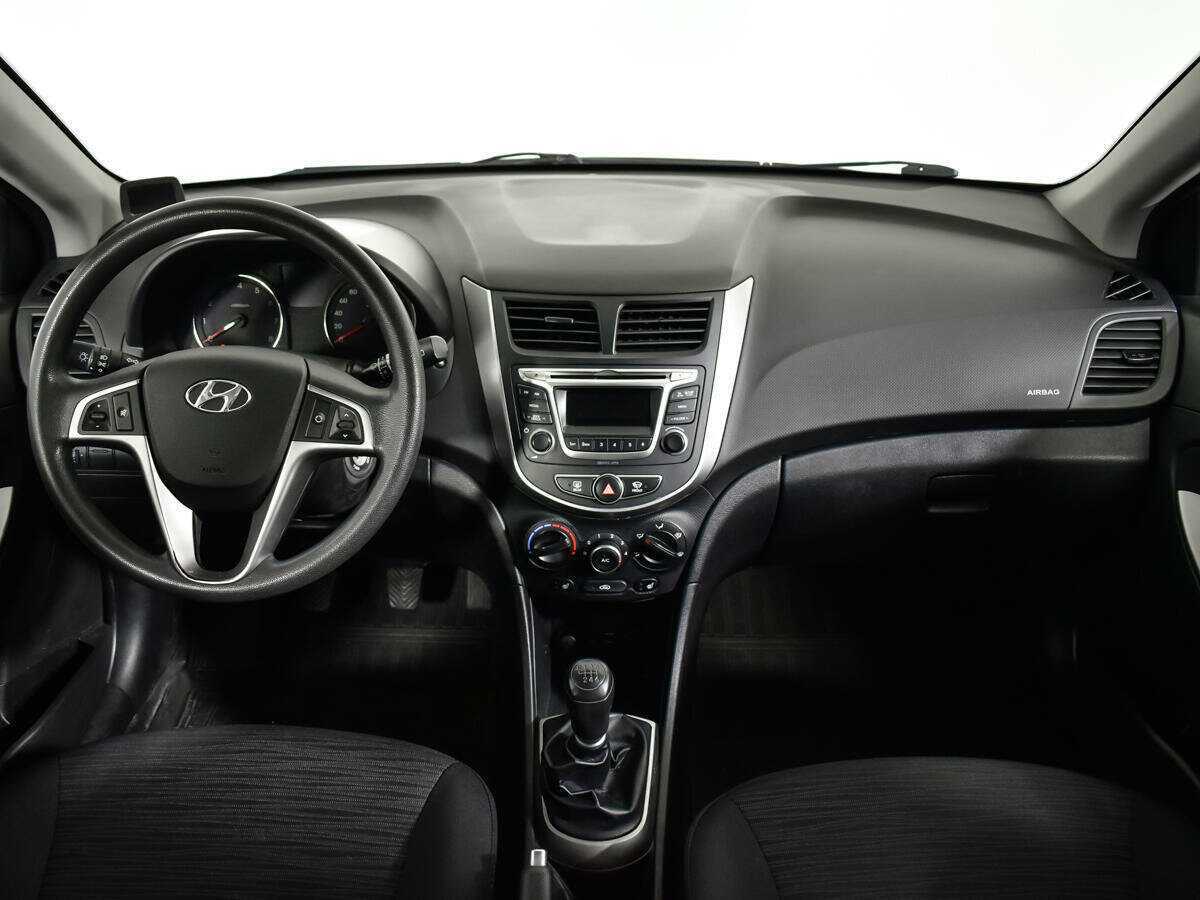 Hyundai Solaris 2015 года с пробегом. Фото: #11