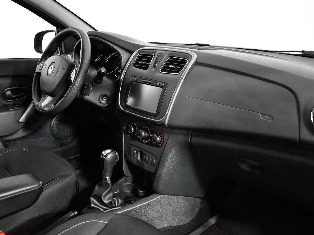 Renault Sandero 2017 года с пробегом. Фото: #6
