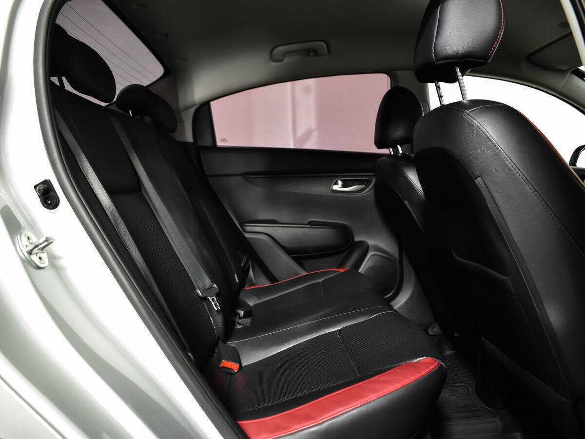 Kia Rio 2020 года с пробегом. Фото: #9