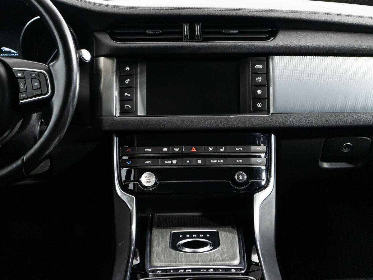 Jaguar XF 2016 года с пробегом. Фото: #13