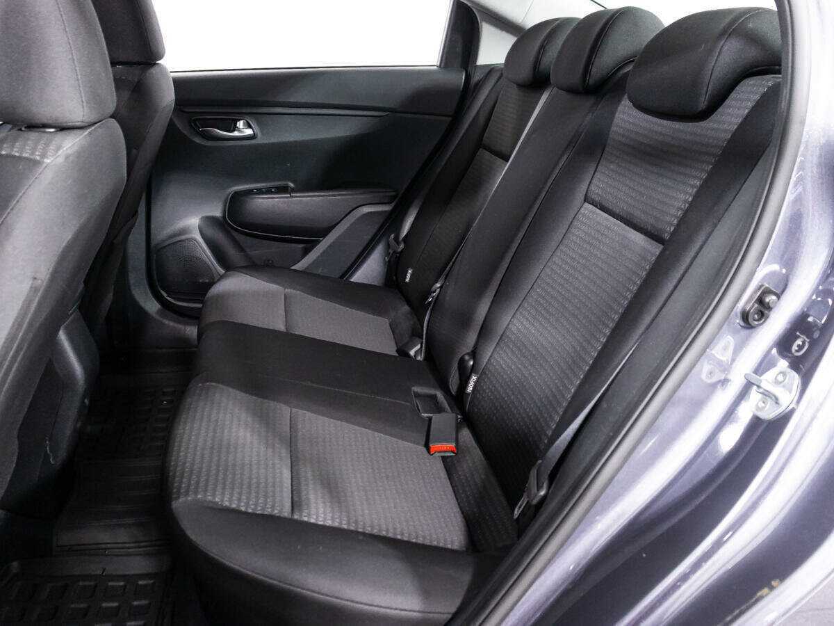 Kia Rio 2021 года с пробегом. Фото: #9