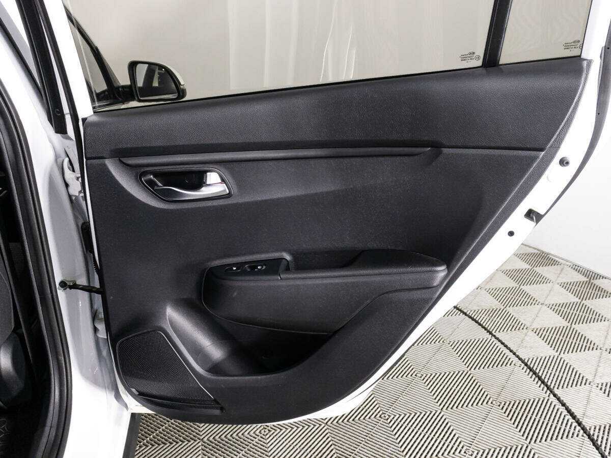 Kia Rio 2021 года с пробегом. Фото: #25