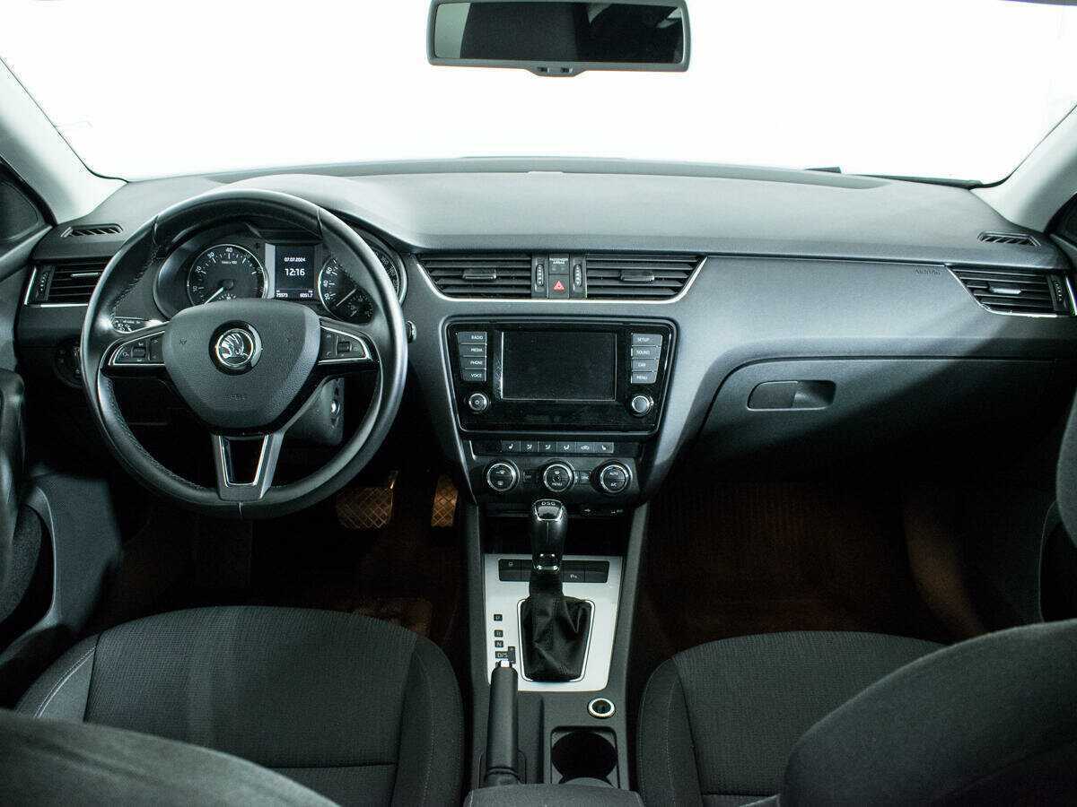 Skoda Octavia 2016 года с пробегом. Фото: #11