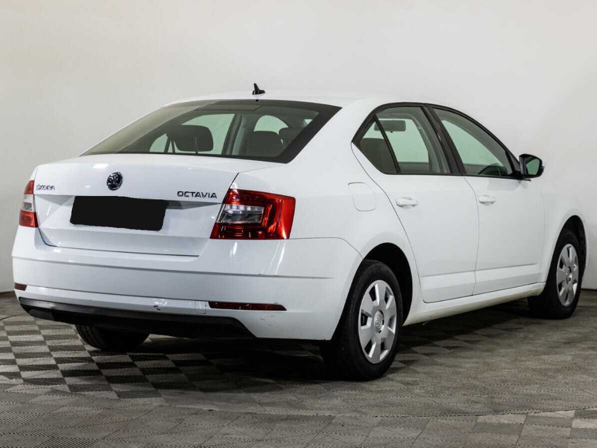 Skoda Octavia 2019 года с пробегом. Фото: #4