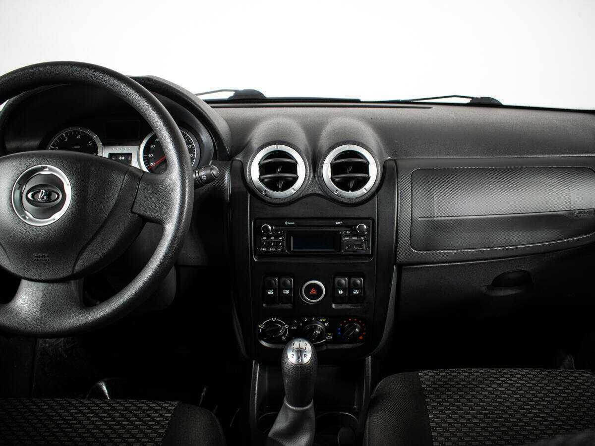 Lada (ВАЗ) Largus 2015 года с пробегом. Фото: #10