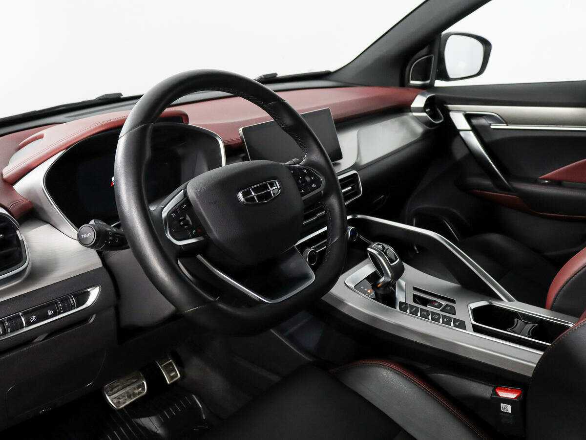 Geely Coolray 2021 года с пробегом. Фото: #8