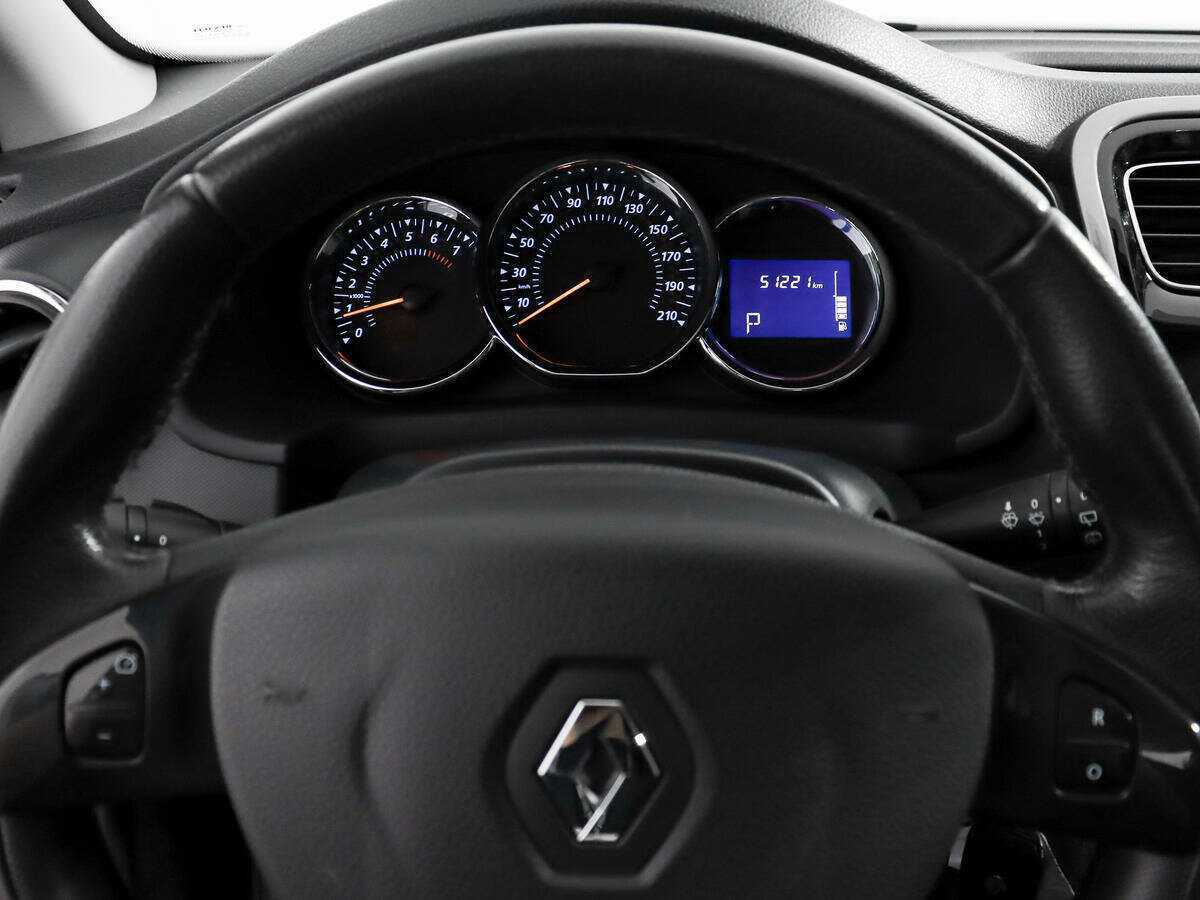 Renault Sandero 2016 года с пробегом. Фото: #12