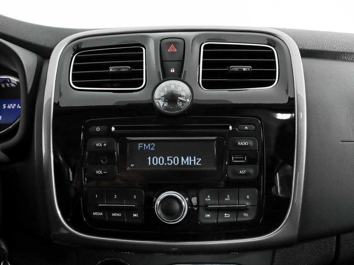 Renault Sandero 2016 года с пробегом. Фото: #14