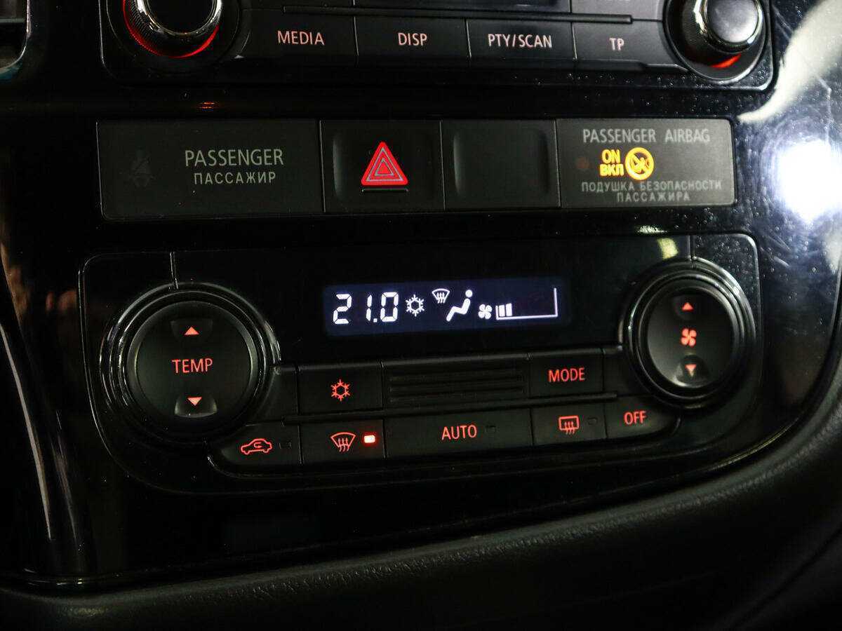 Mitsubishi Outlander 2018 года с пробегом. Фото: #13