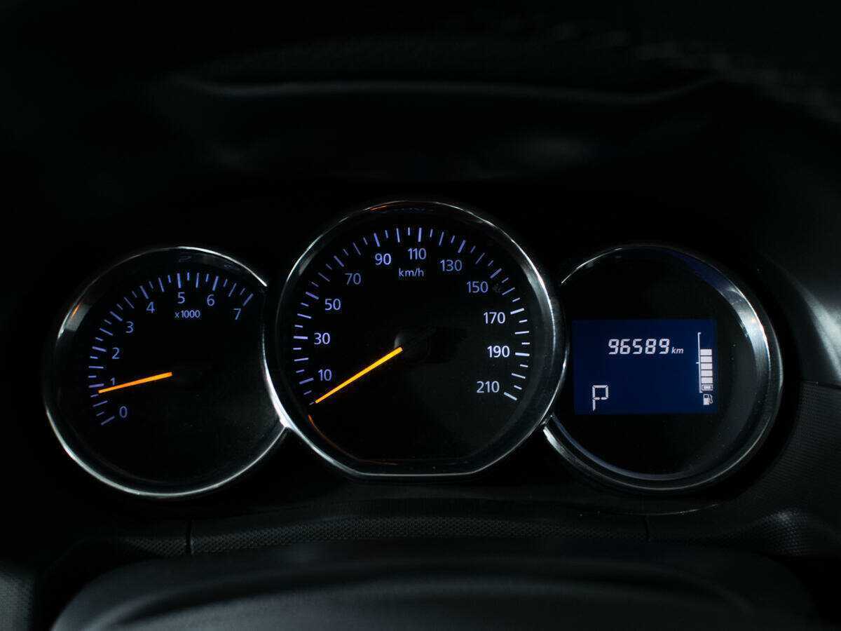 Renault Duster 2015 года с пробегом. Фото: #10