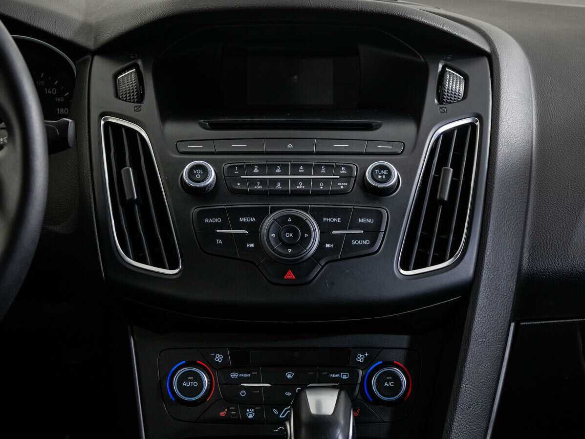 Ford Focus 2018 года с пробегом. Фото: #13