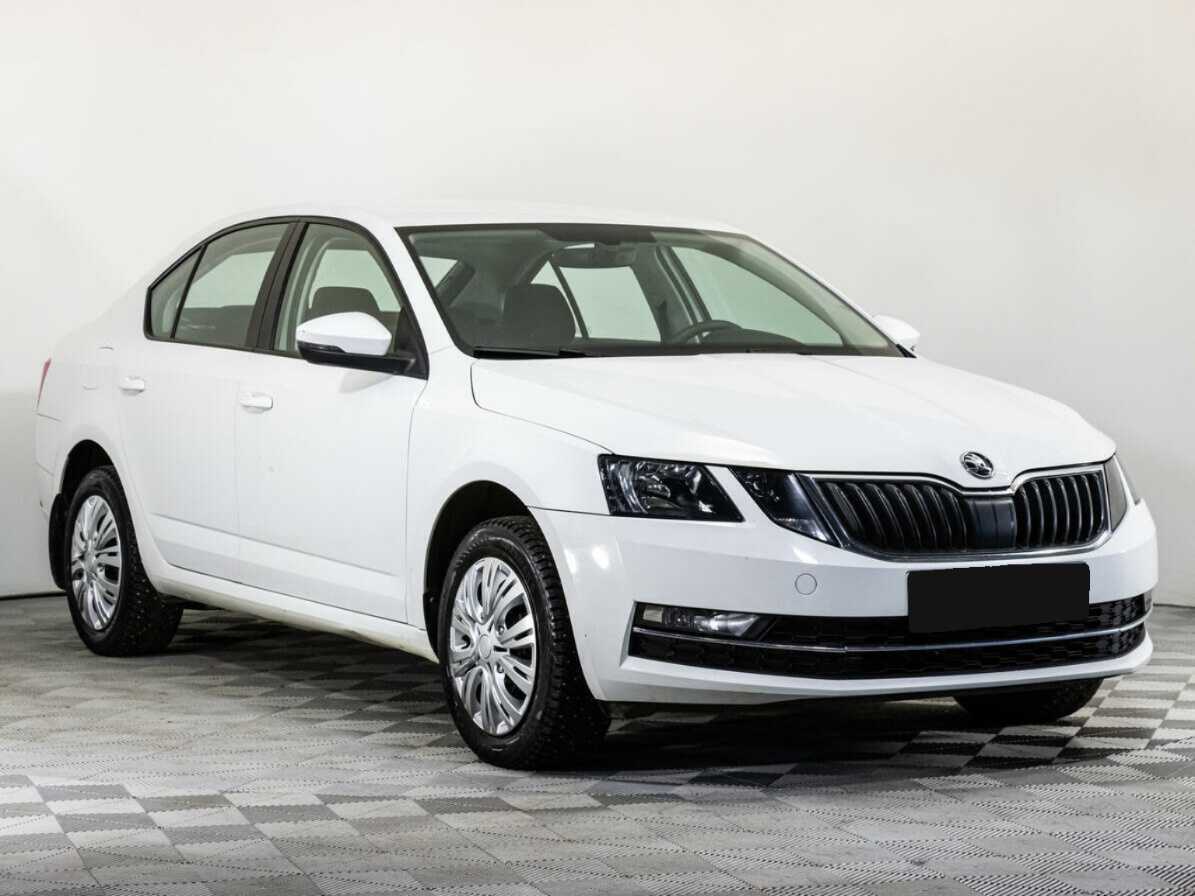 Skoda Octavia 2018 года с пробегом. Фото: #2