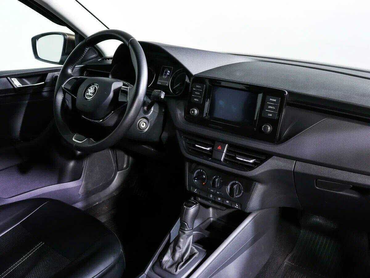 Skoda Rapid 2021 года с пробегом. Фото: #6