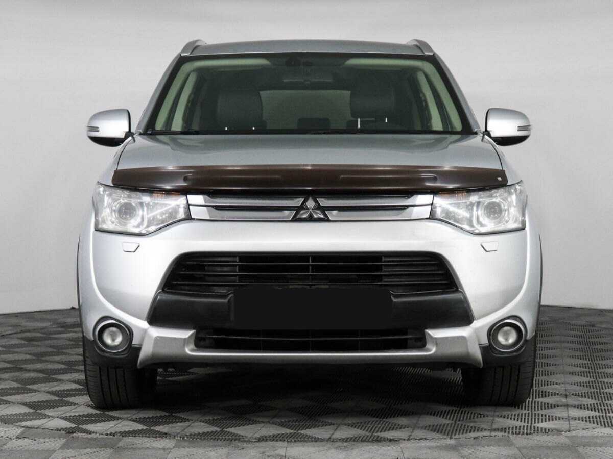 Mitsubishi Outlander 2014 года с пробегом. Фото: #1