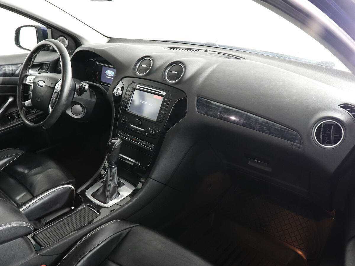 Ford Mondeo 2013 года с пробегом. Фото: #5