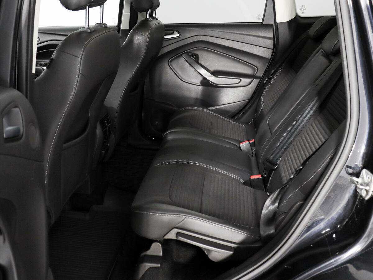 Ford Kuga 2017 года с пробегом. Фото: #8