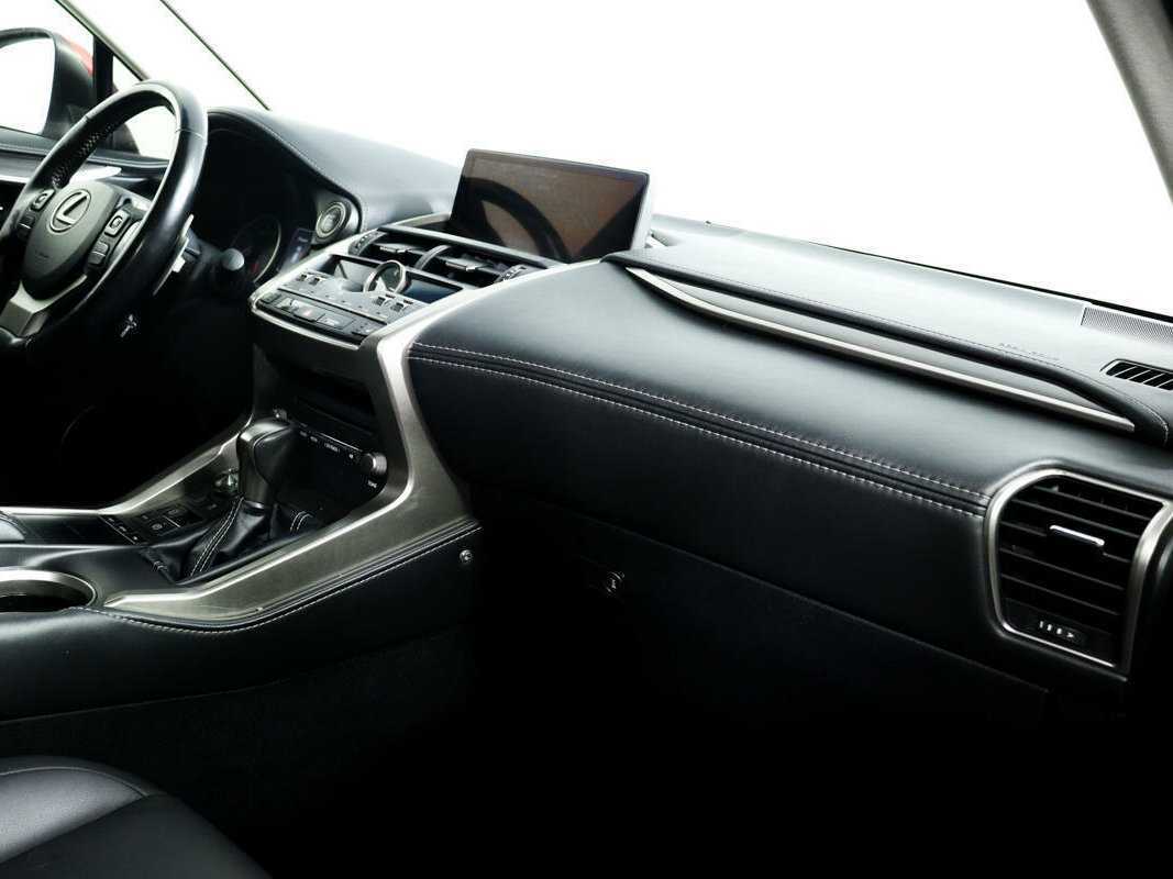 Lexus NX 2018 года с пробегом. Фото: #8