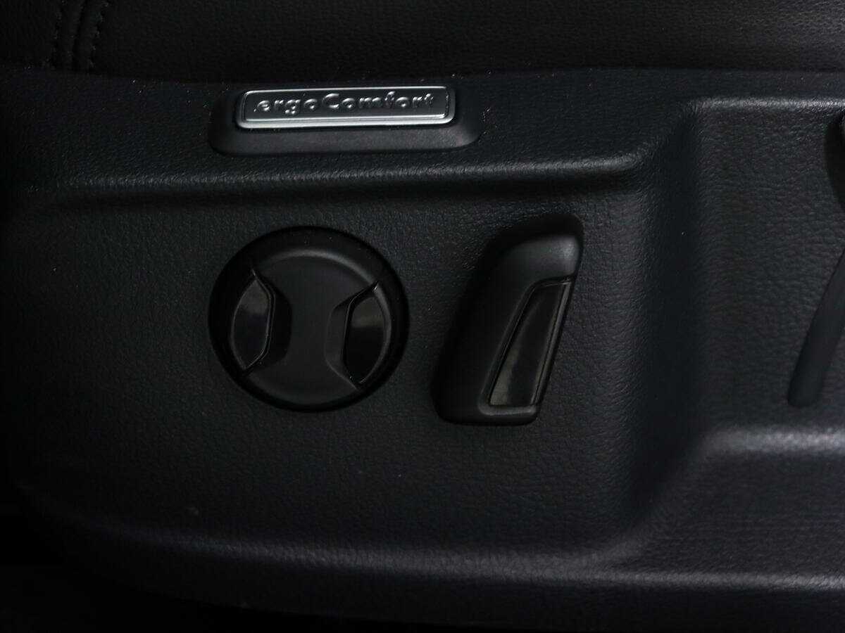 Volkswagen Passat 2017 года с пробегом. Фото: #16