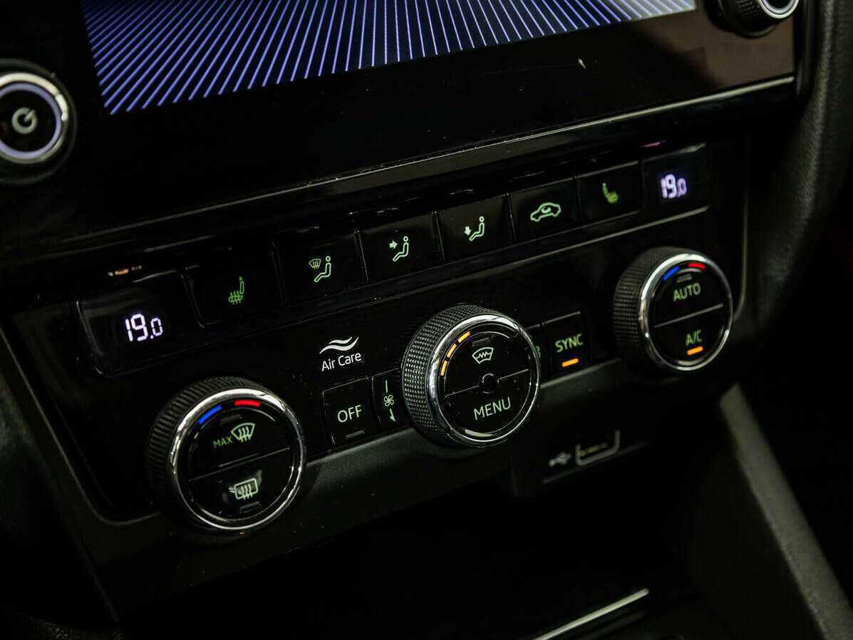 Skoda Octavia 2017 года с пробегом. Фото: #15