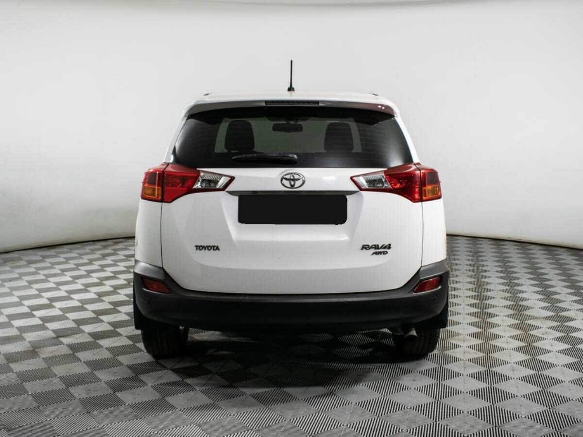Toyota RAV4 2013 года с пробегом. Фото: #4