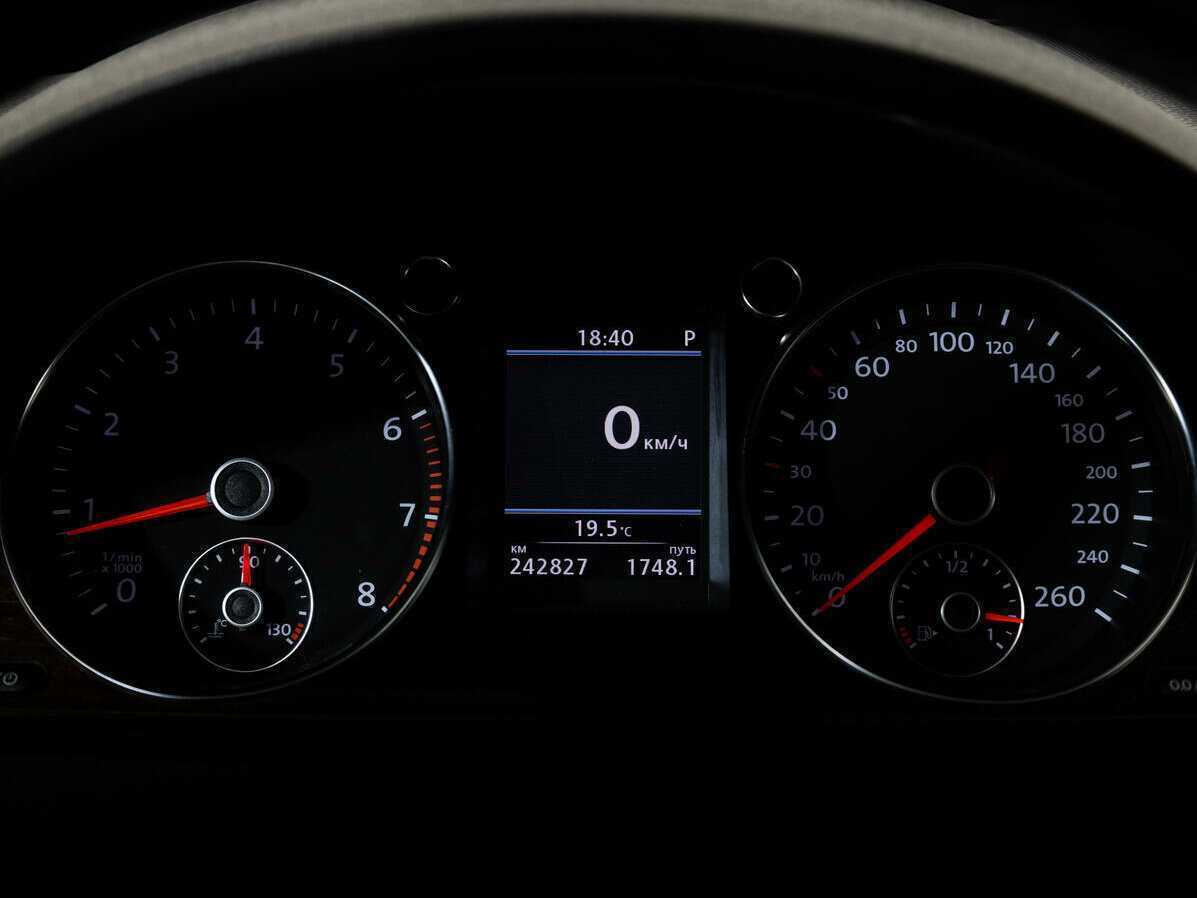 Volkswagen Passat 2013 года с пробегом. Фото: #13