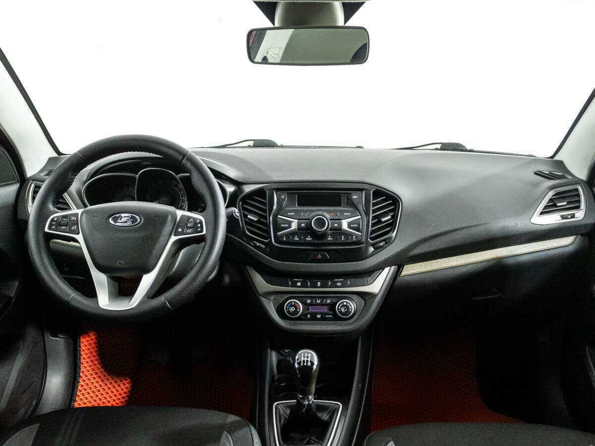 Lada (ВАЗ) Vesta 2018 года с пробегом. Фото: #12