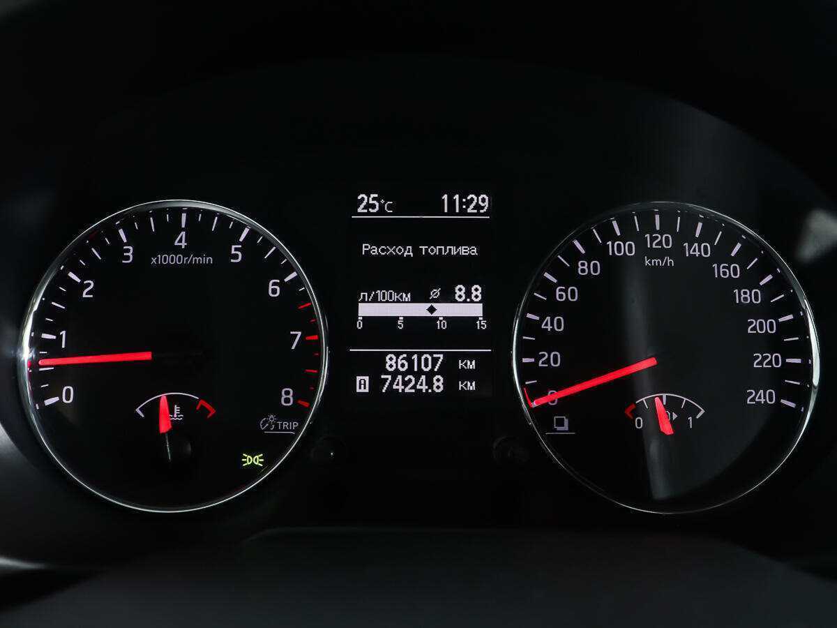 Nissan X-Trail 2013 года с пробегом. Фото: #12